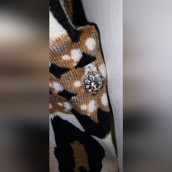 CACHE sizeS Leopard Print Pearl's Jewels & Bows Print Embellished w/ Rinestones - Picture 3 of 16